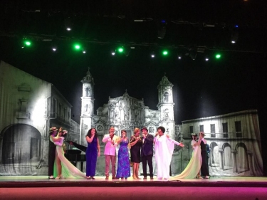 Teatro Cuerpo Fusión, Maritza Acosta, directora Rachel Valladares, Alwin Damián, Indira Ferrer-Morató, Maureen Iznaga, Ernesto Roel, Emilia Morales. 2º Encuentro Internacional Conocer la Habanera 13-16 de diciembre 2018-Gala Clausura Teatro América, La Habana, Cuba, 16 de diciembre 2018.