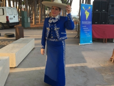 Claudia Torres “La voz de plata” i Mariachi Internacional de Barcelona.  Actes d’homenatge a la cultura mexicana. Pinar del perruquet. La Pineda, Vila-seca.