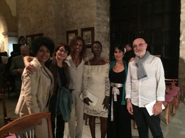 Emilia Morales, Elisa Viura, Yina Trujillo, Gaby, Indira Ferrer-Morató, Xavier Pardina.  Iglesia de Paula, La Habana, Cuba. 13 de diciembre 2018